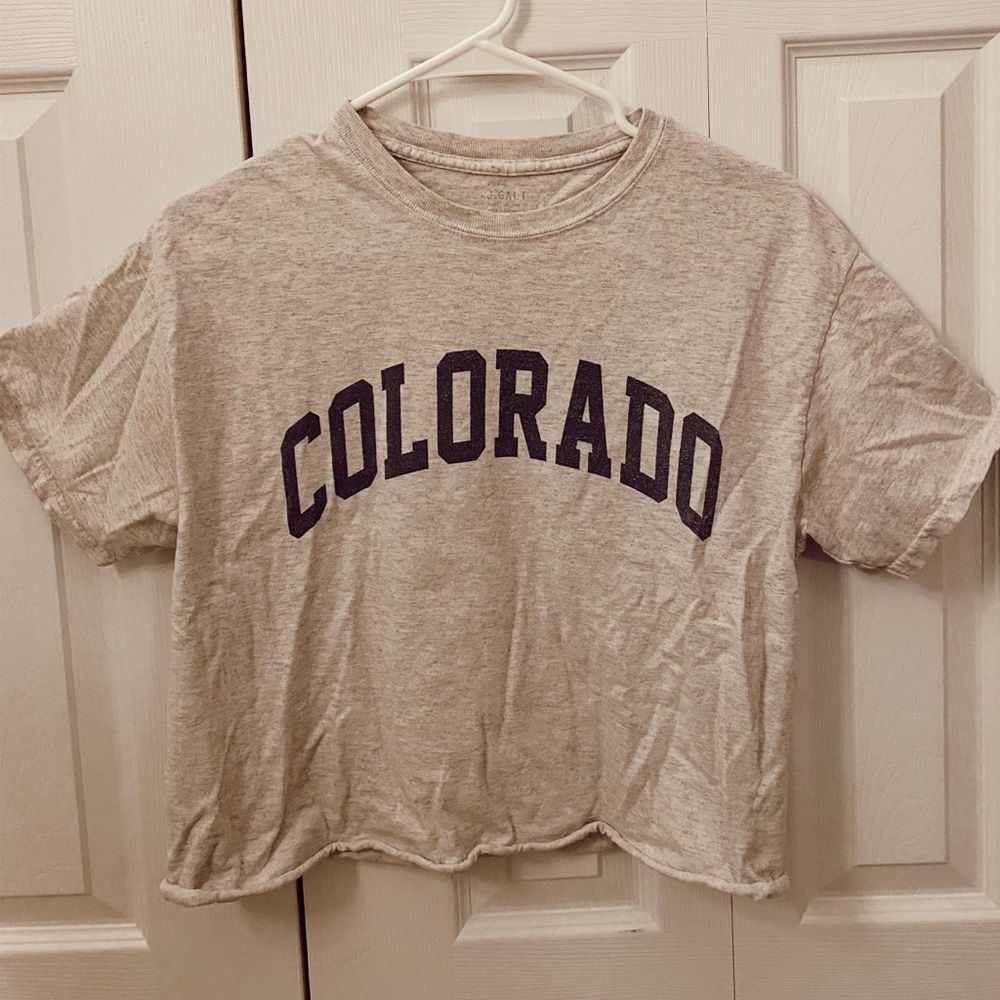 BRANDY MELVILLE COLORADO T-SHIRT
